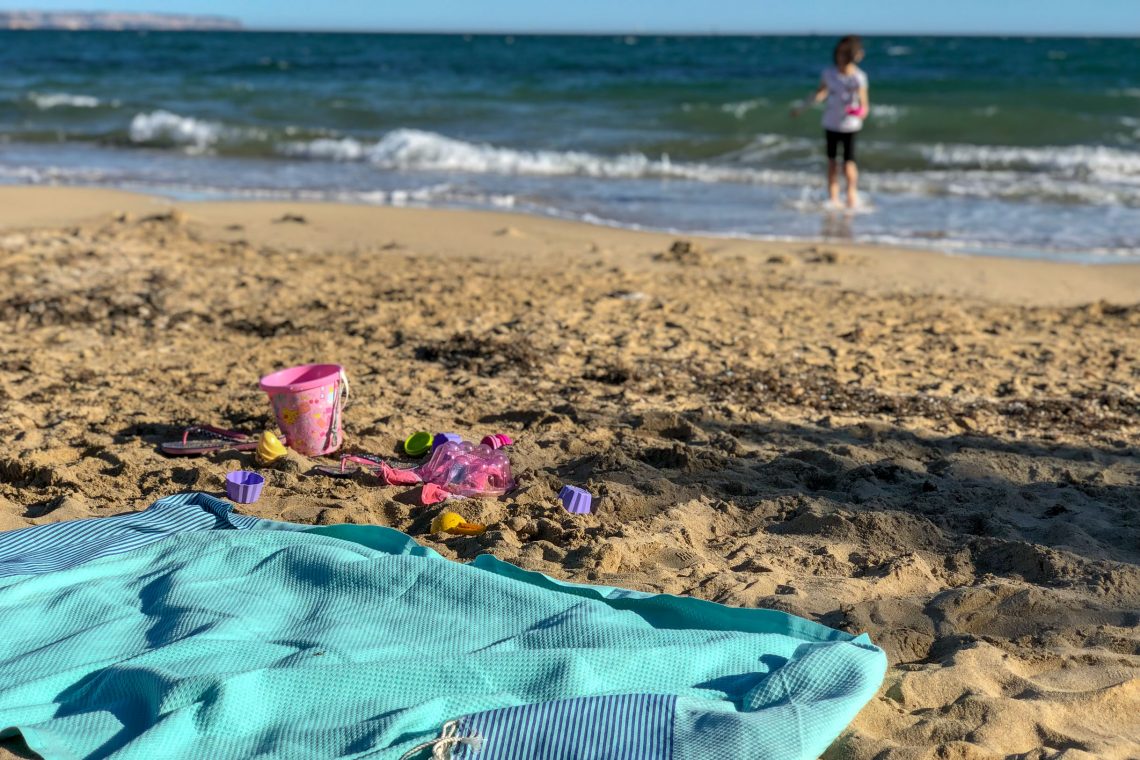 fouta on the beach