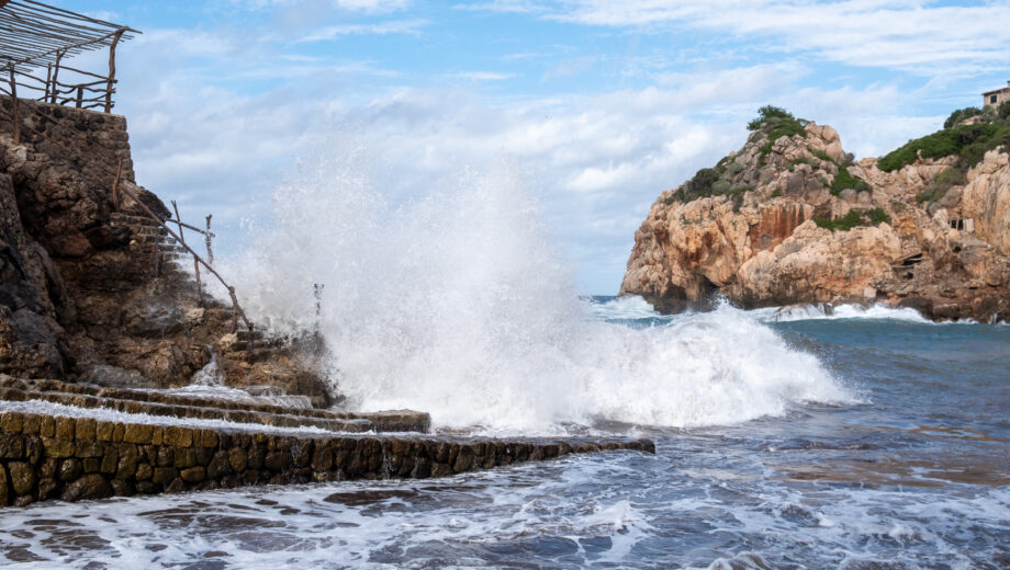 Hiking on Mallorca in Winter