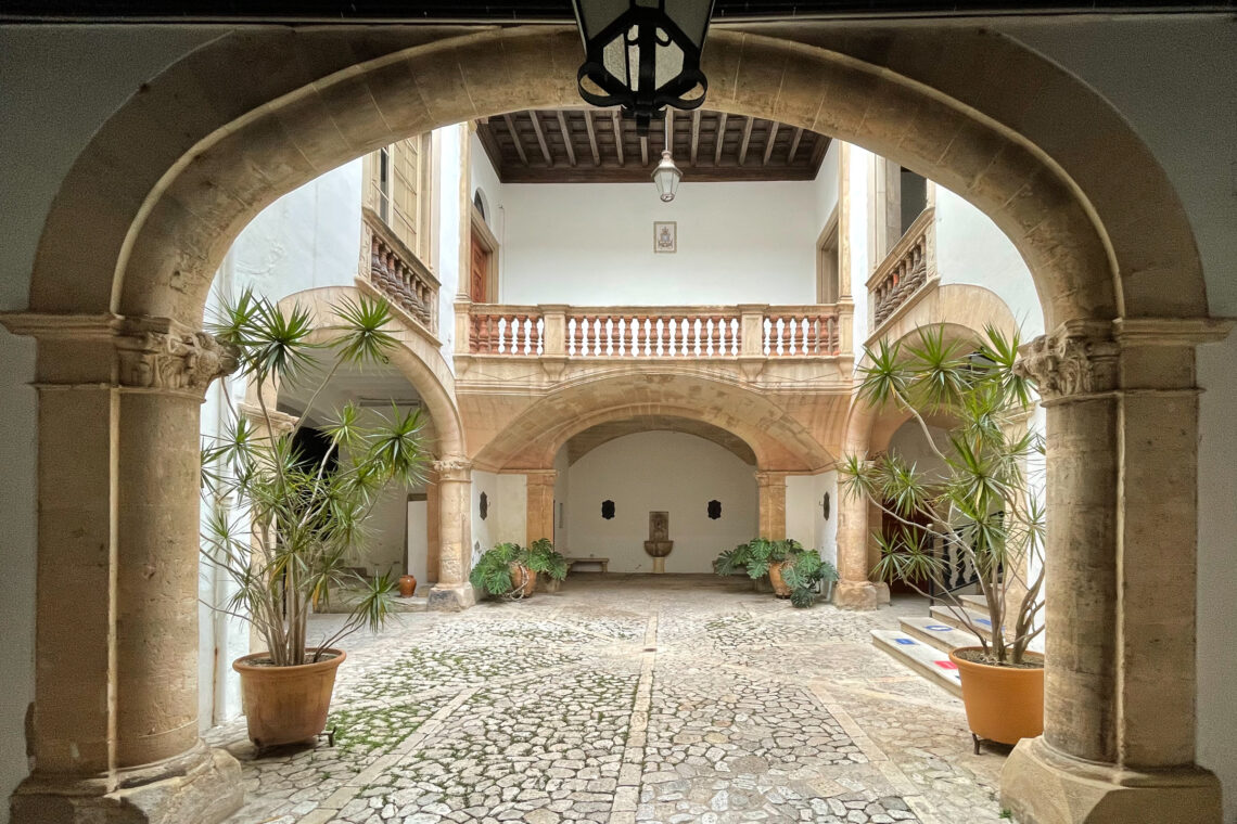 Patios in Palma