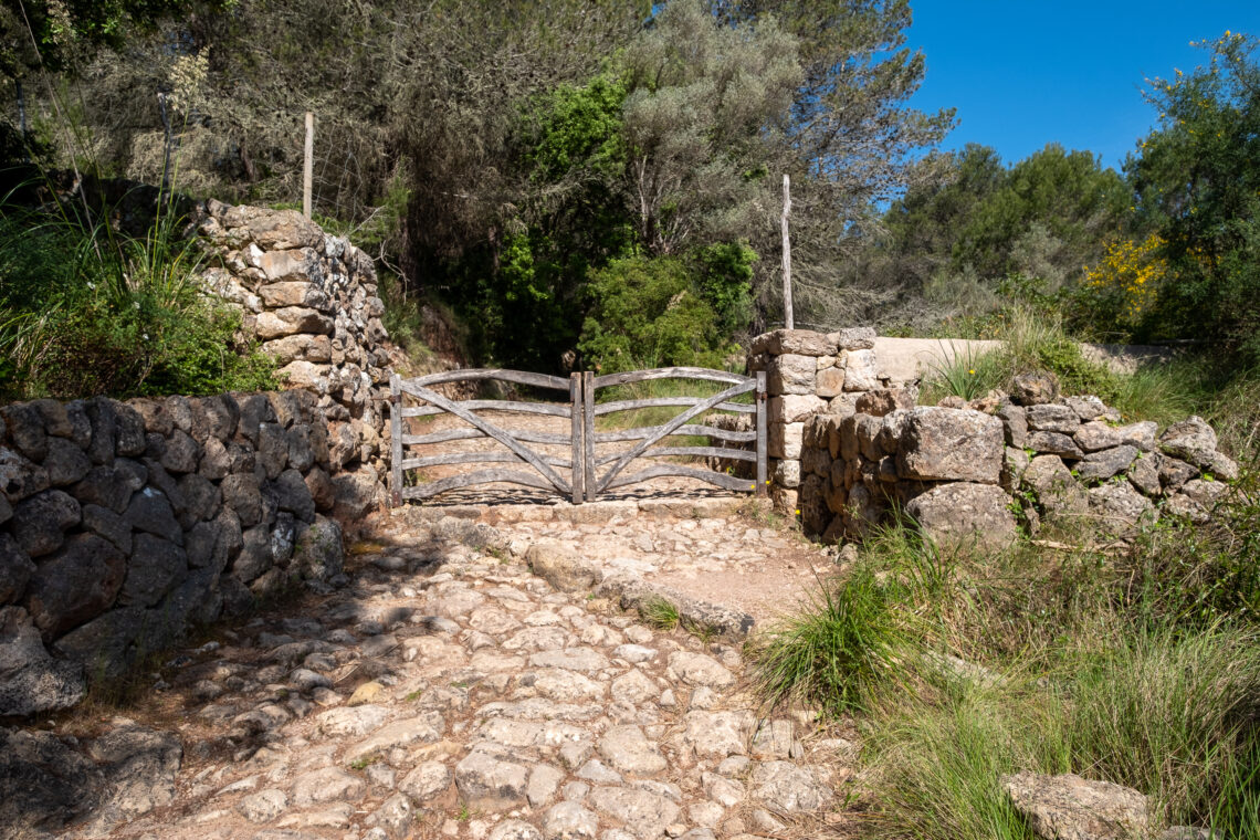 The postman's route from Esporles to Banyalbufar