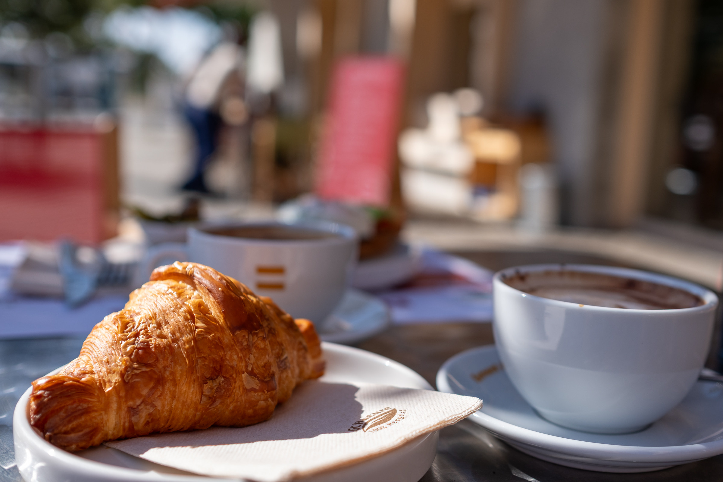 Breakfast at Cafè Esment Inca